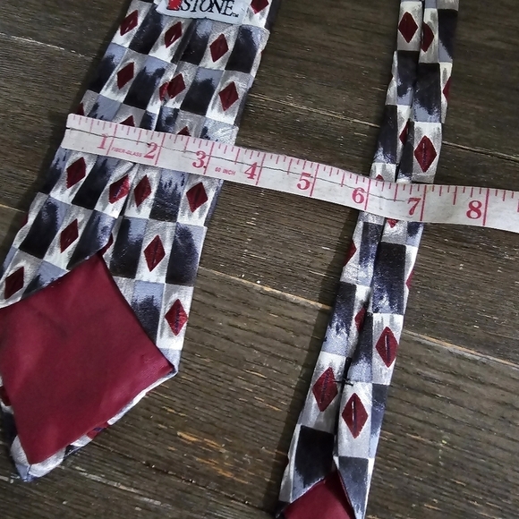 Vintage 90s Corner Stone Red Gray Geometric Silk Neck Tie - Picture 2 of 4